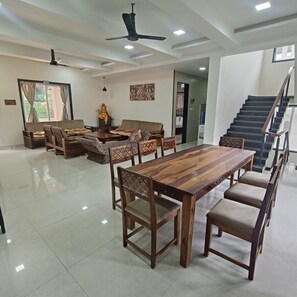 تناول الطعام