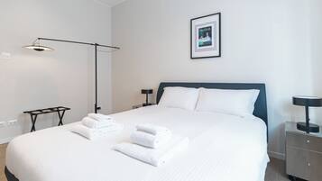 Departamento (1 Bedroom) | 1 habitación, tabla de planchar con plancha y ropa de cama