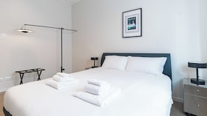 Departamento (1 Bedroom) | 1 habitación, tabla de planchar con plancha y ropa de cama