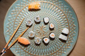 Japanese-style Double Room, Balcony, Partial Sea View | Living area | 40-inch Smart TV with satellite channels