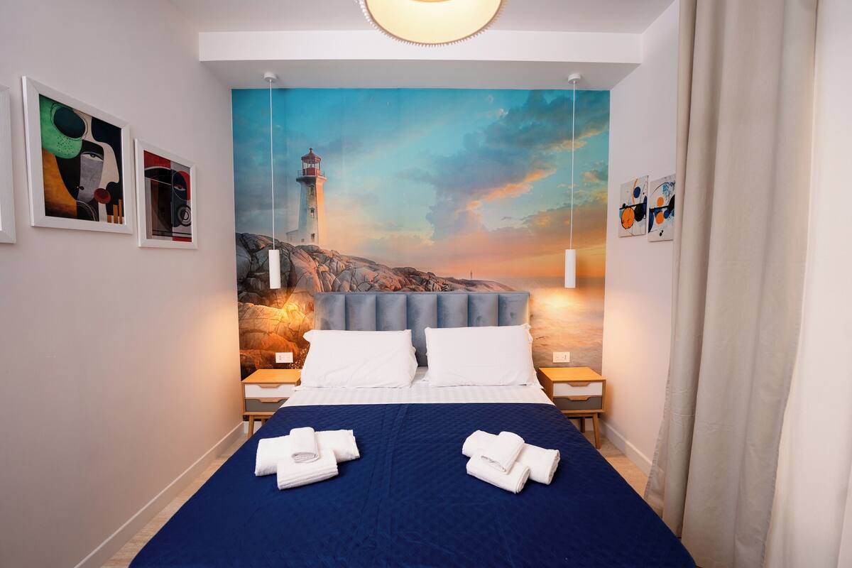 Premium Double Room, 1 King Bed, City View | Frette Italian sheets, premium bedding, down comforters
