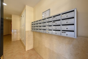 Apartment | 2 bedrooms - M Car1012 Apartamento con 2 Dormitorios 2 ba o (Madrid)