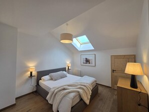 4 chambres, accès pour personnes à mobilité réduite