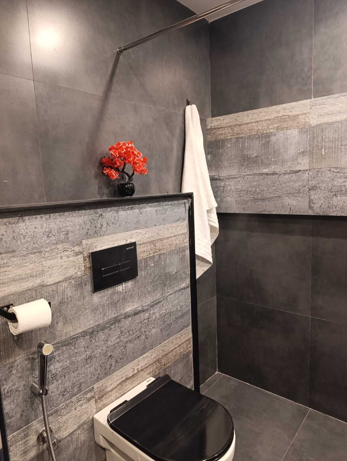 Bidet, towels, soap, toilet paper