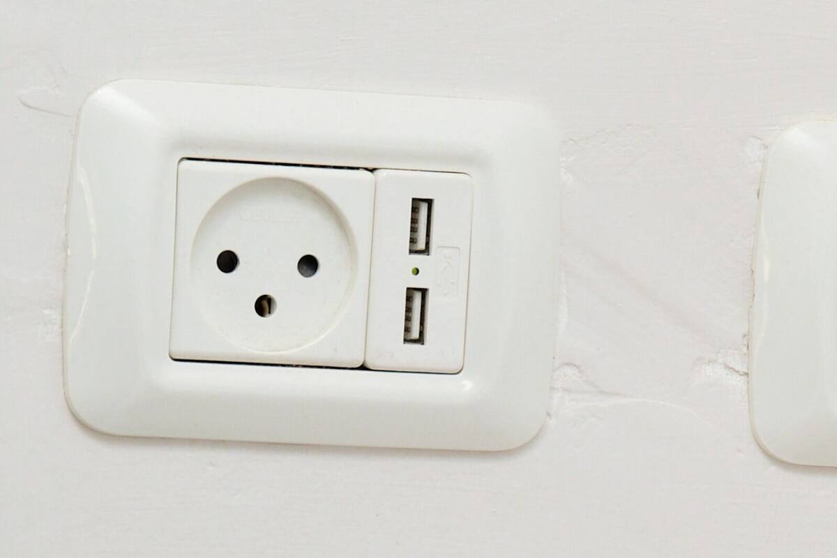 Soundproofing, iron/ironing board, free WiFi