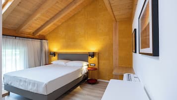 Superior Double Room, Private Bathroom | In-room safe, desk, laptop workspace, blackout drapes