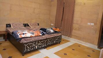 Deluxe Double Room | Free WiFi