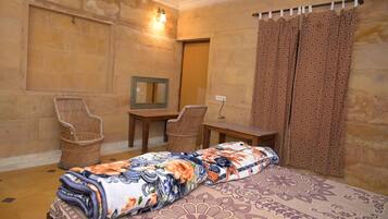 Deluxe Double Room | Free WiFi