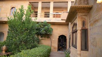 Phòng đôi Deluxe | Hiên