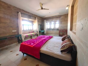 Habitación doble Deluxe | Wifi gratis