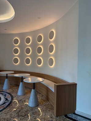 Reception - PureJoy Hotel City Center Phu Quoc (Phu Quoc)