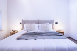 2 bedrooms, iron/ironing board