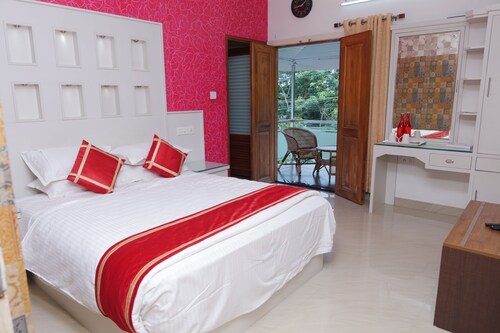 Essence Munnar Homestay