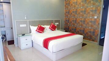 Standard Room | Soundproofing, free WiFi