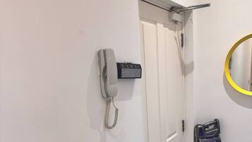 Shared Dormitory, 1 Bedroom | Interior