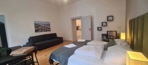 Basic-Apartment | Bügeleisen/Bügelbrett, kostenloses WLAN