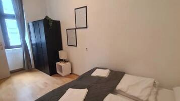 Basic-Apartment | Ausblick vom Zimmer