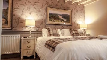 Comfort Double Room, Courtyard View | Laptop workspace, free WiFi