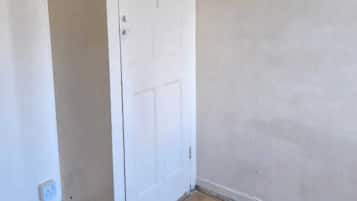 Shared Dormitory, 1 Bedroom | Interior