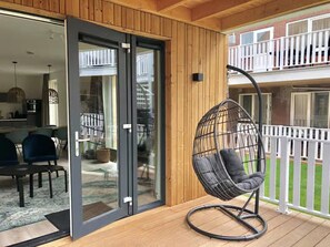 Apartment | Balcony - Beautiful Lodge for 5-person Near the Beach (Zoutelande)