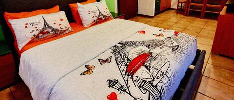 1 Schlafzimmer, Schreibtisch, schallisolierte Zimmer, Internetzugang