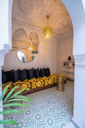 منطقة الاستقبال