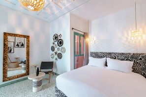 Exclusive Double Room, Patio | Premium bedding, individually decorated, individually furnished