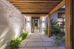 Interior - New luxury home located on the beachside of Las Golondrinas in Hacienda Pinilla. Enjoy daily housekeeping, full concierge service, and a private 20-meter Olympic-style pool — all just steps from the beach. (Tamarindo)