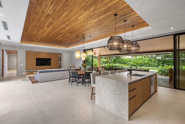Interior - New luxury home located on the beachside of Las Golondrinas in Hacienda Pinilla. Enjoy daily housekeeping, full concierge service, and a private 20-meter Olympic-style pool — all just steps from the beach. (Tamarindo)