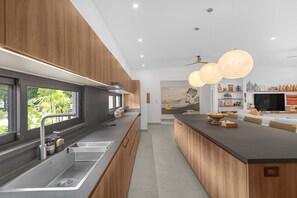 Dining - Brand New 5 Bedrooms Private Pool Wide Outdoor Terrace Exclusive beachside Las Golondrinas Community (Santa Cruz)