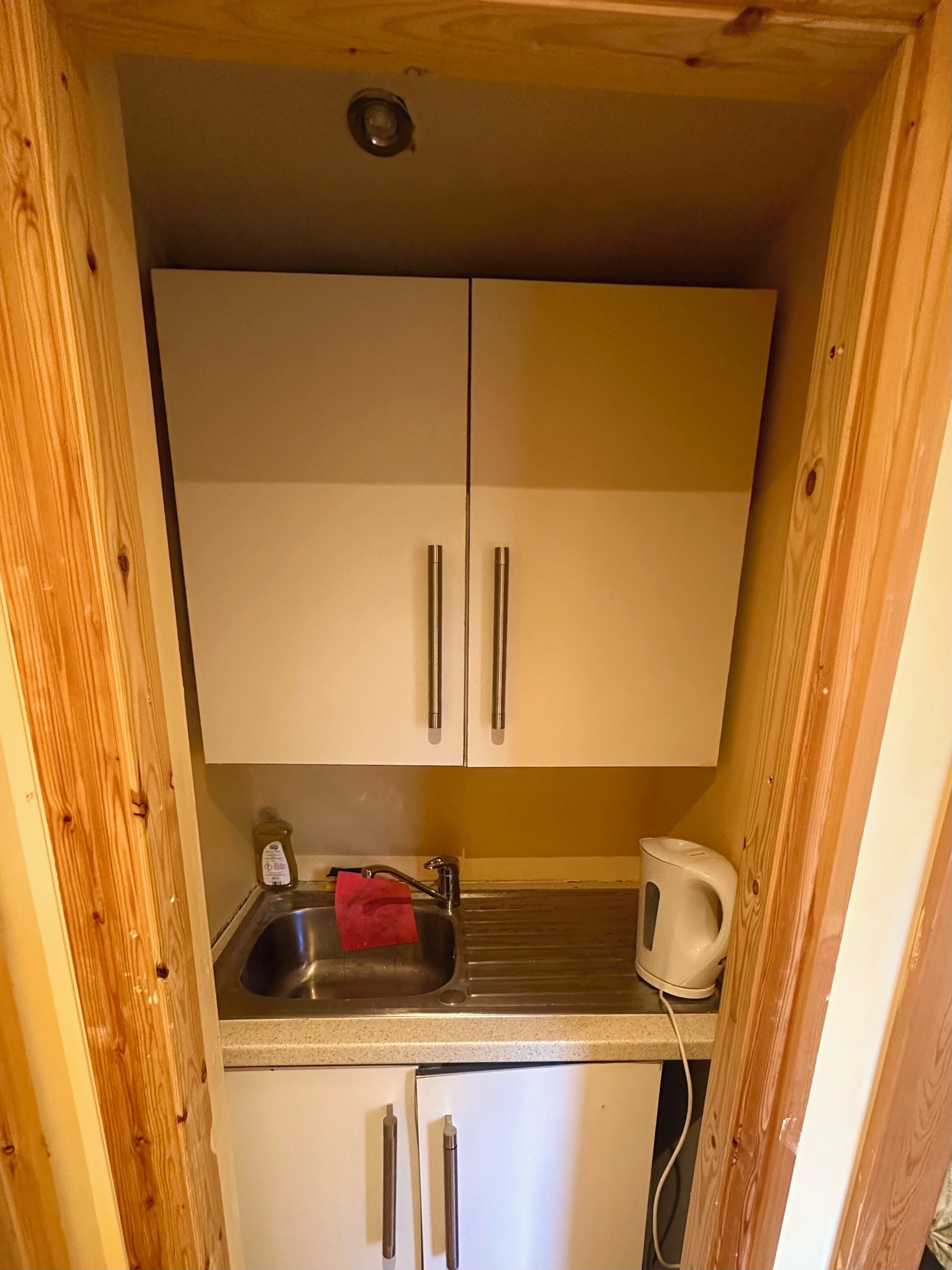 Fridge, microwave, paper towels