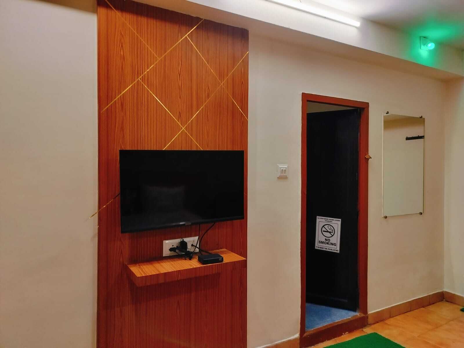 經濟雙人房 | 電視