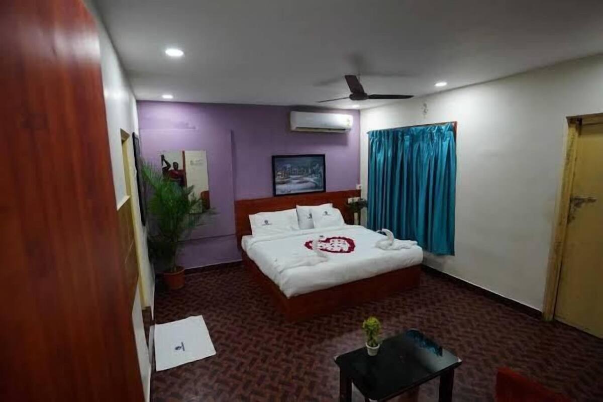Family Double or Twin Room