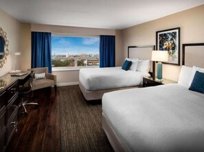 1 slaapkamer, een bureau, een strijkplank/strijkijzer, wifi