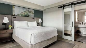 1 chambre, bureau, fer et planche à repasser, Wi-Fi