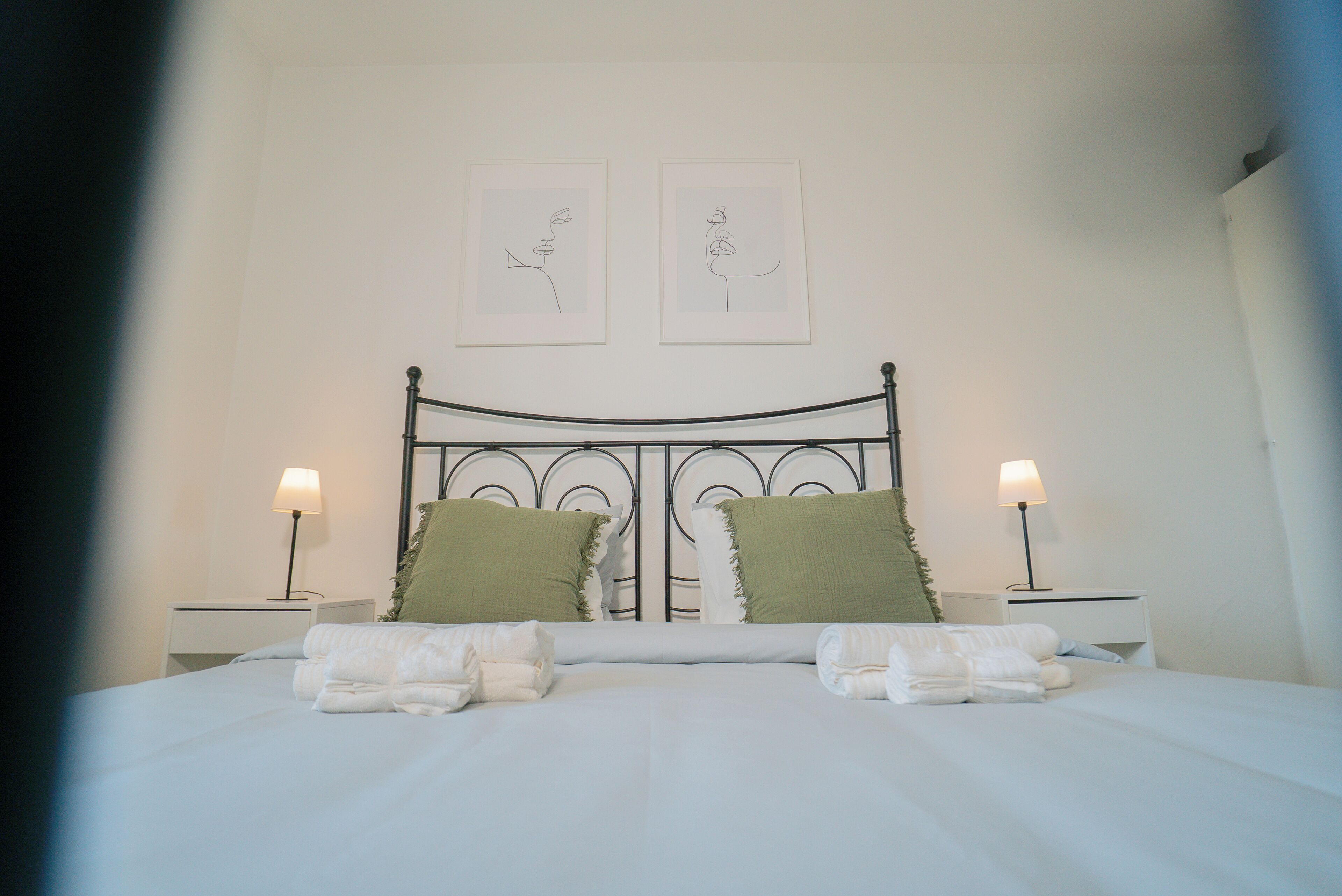 1 sovrum, strykjärn/strykbräda, internet och sängkläder