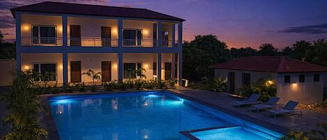 Outdoor pool, open 8:00 AM to 8:00 PM, sun loungers