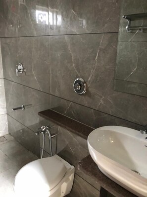 低過敏寢具、獨特裝潢、布置獨特、書桌