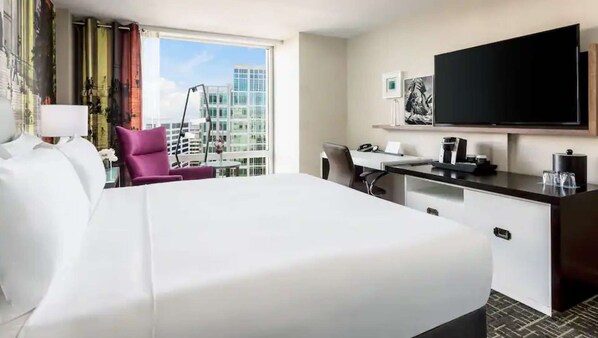 1 bedroom, desk, iron/ironing board, WiFi