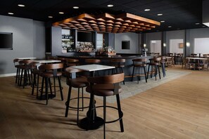 Bar (in der Unterkunft)