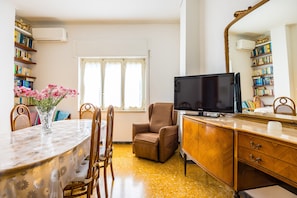 Interior - Casa MariaPia al Vomero by Napoliapartments (Naples)