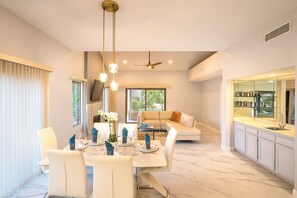 Dining - Allura Ironwood Country Club 3BR Pool Pet-Friendly (Palm Desert)