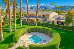 Pool - Allura Ironwood Country Club 3BR Pool Pet-Friendly (Palm Desert)