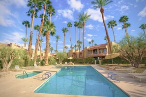 Pool - Allura Palm Springs Resort Condo with Pools & Tennis (Palm Springs)