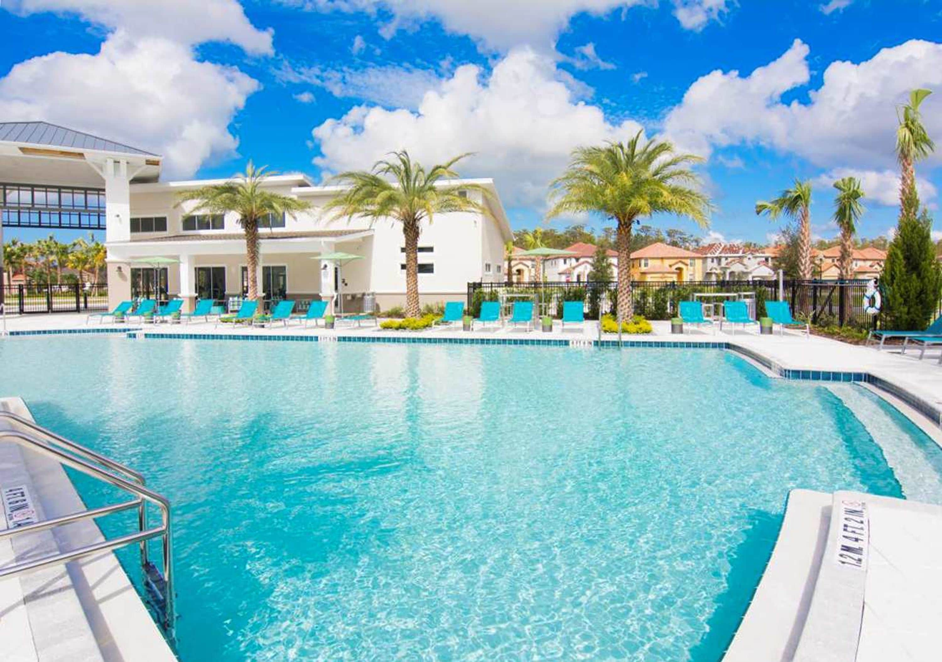 Casa | 12 camere, Internet