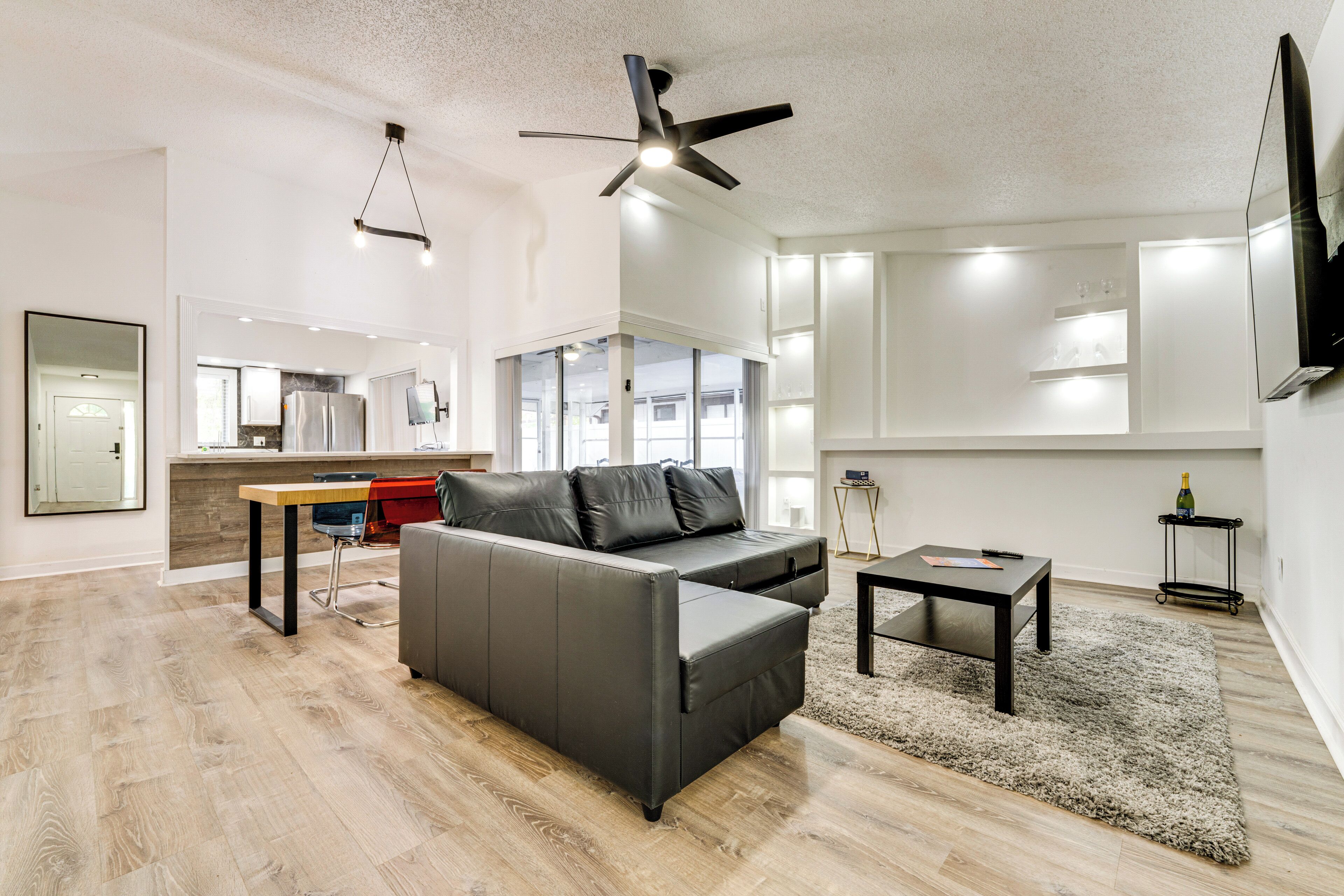 House (3 Bedrooms) | Front of property