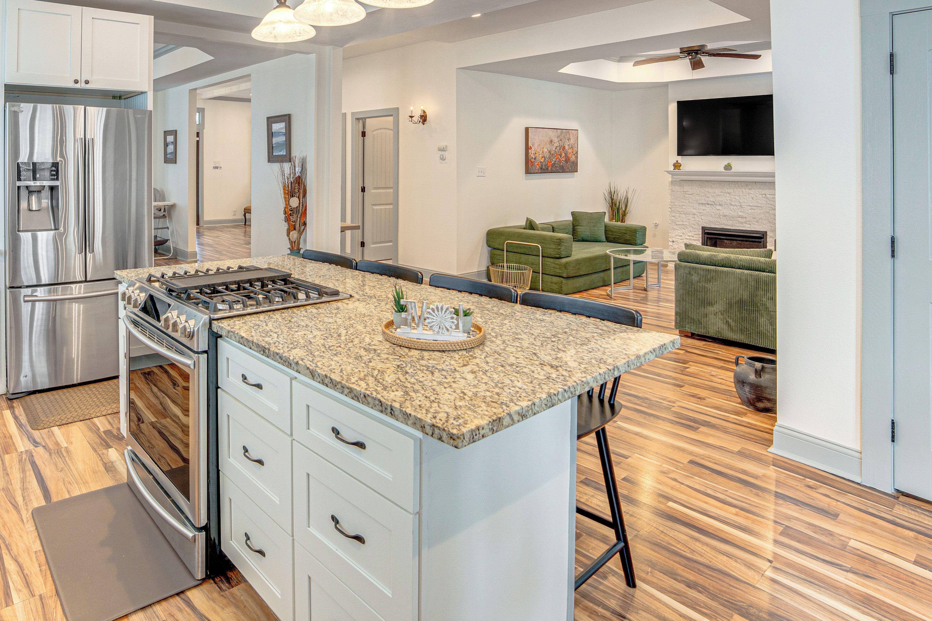 House (4 Bedrooms) | Interior