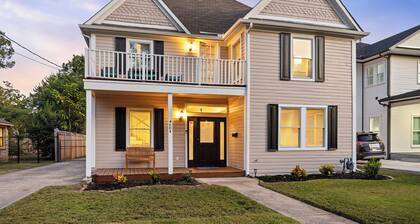 Outdoor Oasis: 2 Mi to Downtown Dallas & Venues!