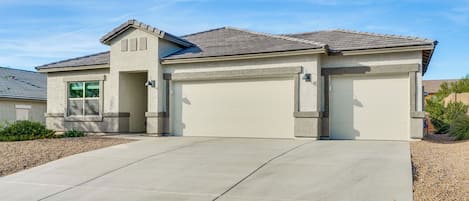 Talo (4 Bedrooms) | Sisätilat