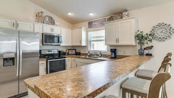 Villa (2 Bedrooms) | Front of property